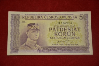 bankovka50 korun Československých 1945 série JT perforovaná