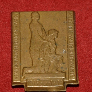 Odznak - Pomník padlým o Nové Zámky - položenie základného kameňa 1919